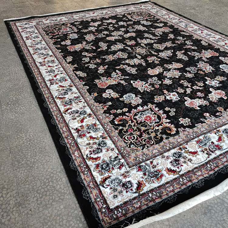 فرش گیلدا مشکی ۵۰۰ شانه با نقوش سنتی و تضاد رنگی زیبا، انتخاب اقتصادی و بادوام