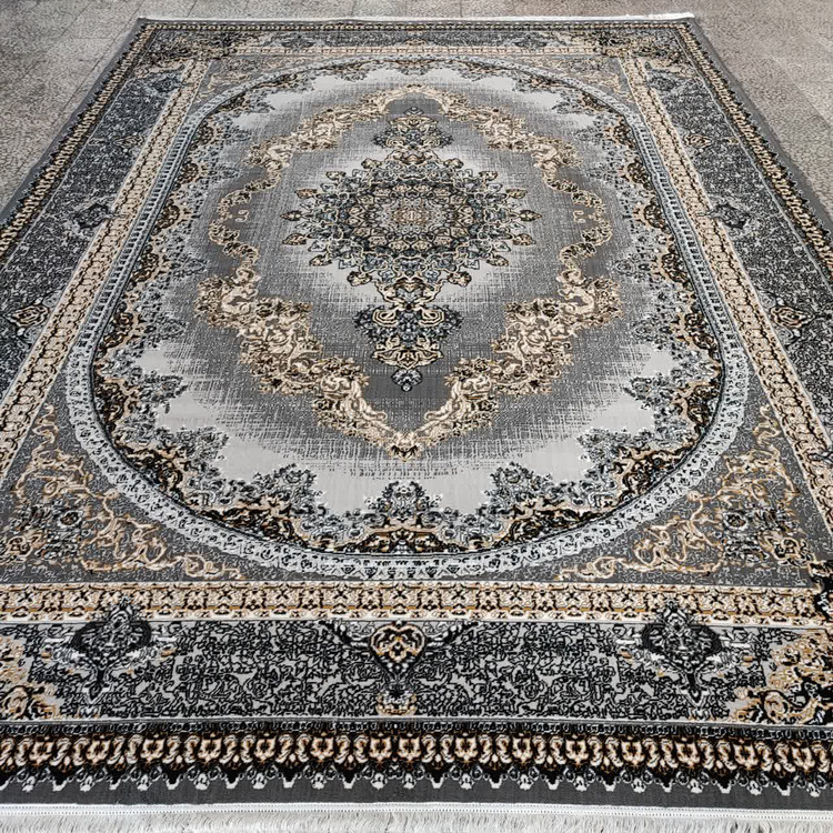 فرش 500 شانه کارن نقرهای با طرح جذاب و رنگ نقرهای روشن، ترکیبی از زیبایی و دوام برای دکوراسیون مدرن